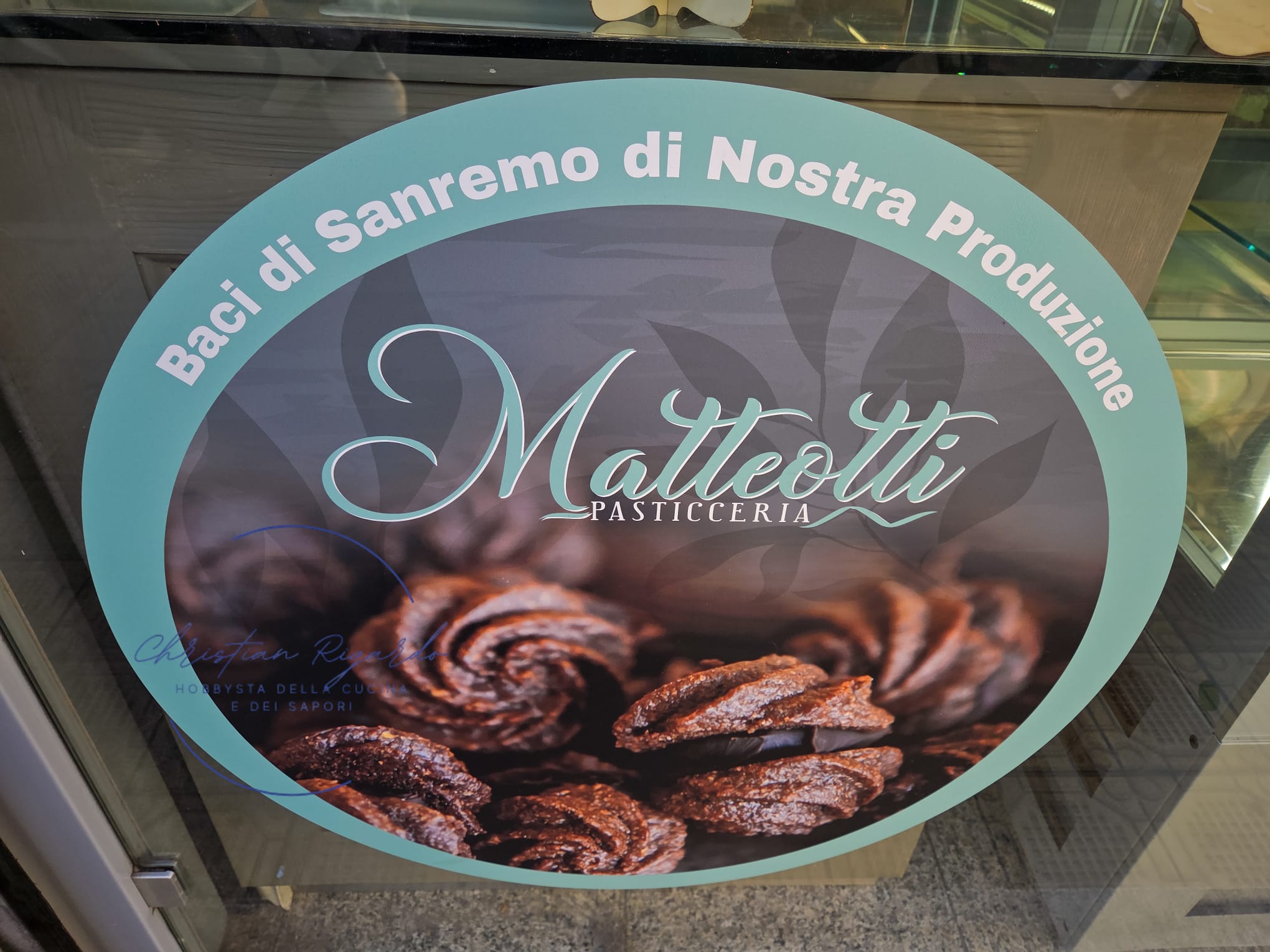 Pasticceria Matteotti, Sanremo: piccola fuori, non dentro